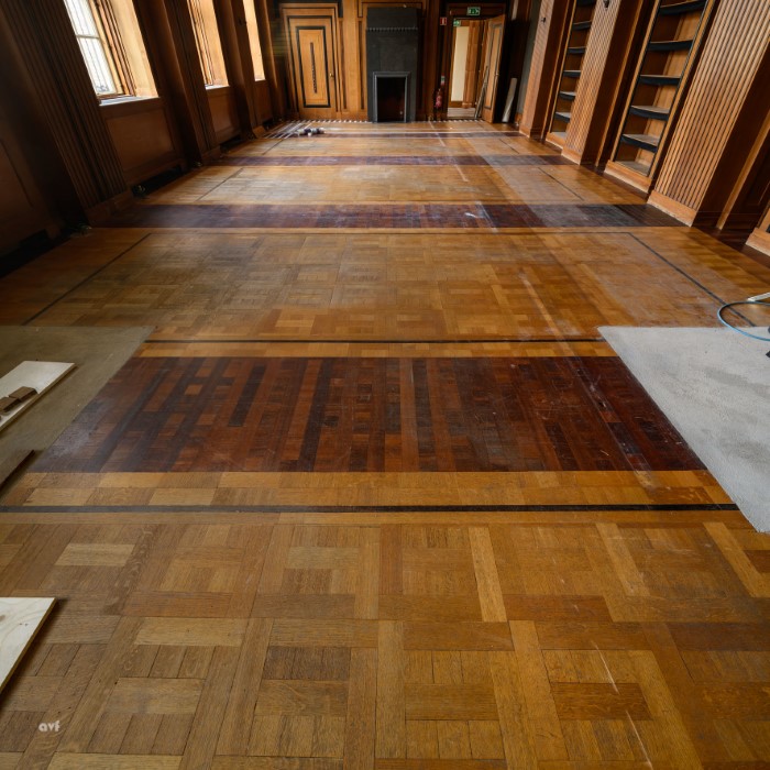Burgy Bouwbedrijf Restauratie Demontage vloer Binnenhof 